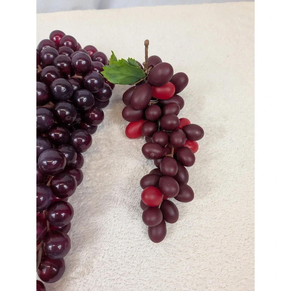 Vintage‎ Artificial Purple Grapes Clusters Lot of 4 Faux Fruit MCM Kitchen Decor